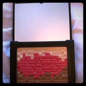 NARS mosaic multi-shade highlighter & blush